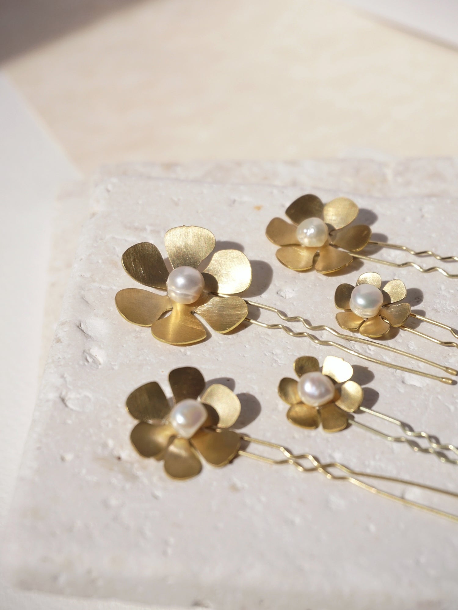 Jalia Floral Hairpin Set